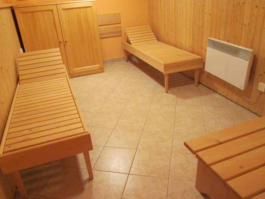 Hotel Union Černý Dŭl Buitenkant foto